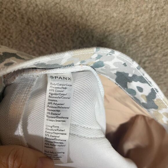 Spanx Jean-ish Leggings Womens Medium Multicolor Floral Print Soft Denim Pull On - Picture 10 of 13